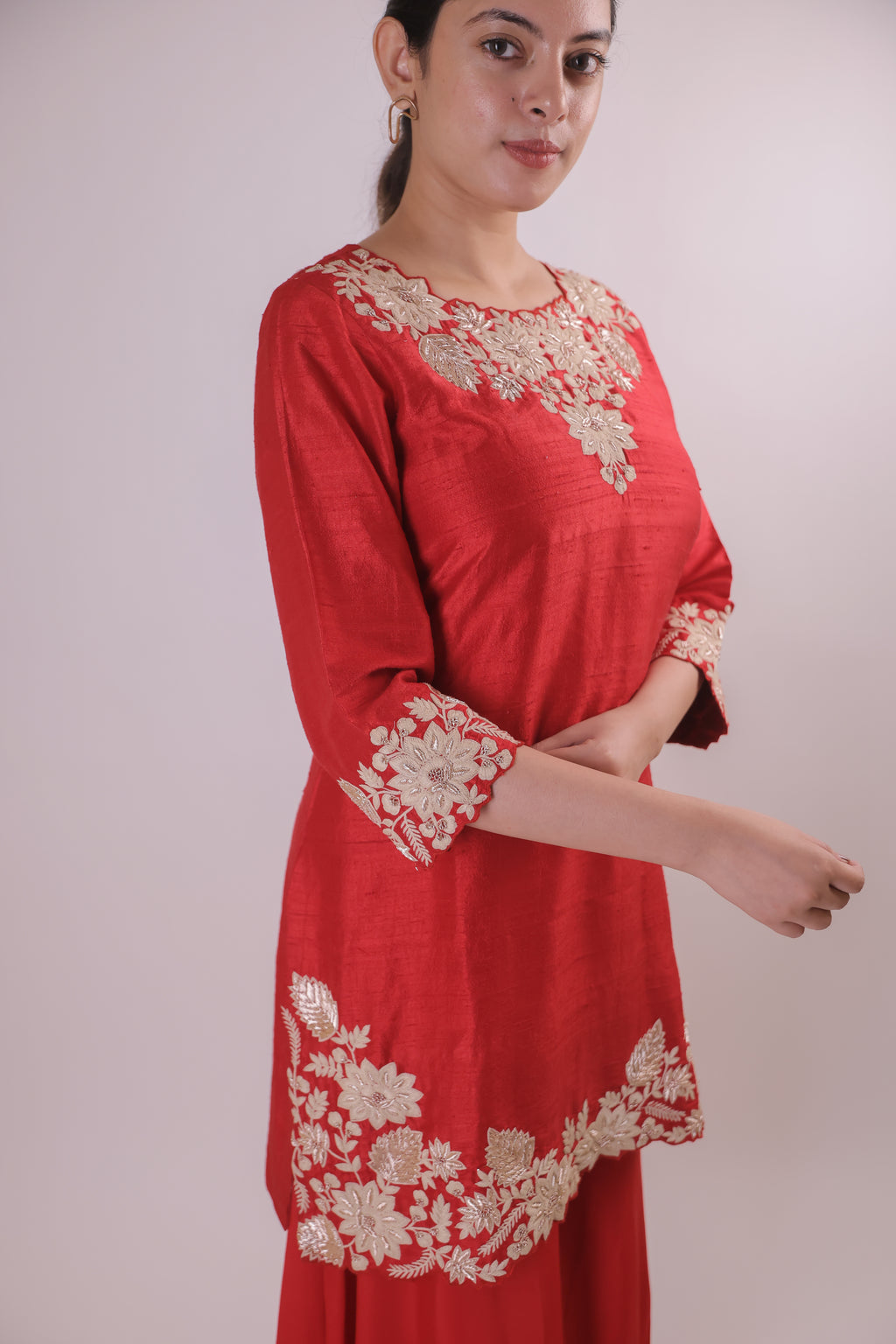 The Scarlet Aura Raw Silk Set